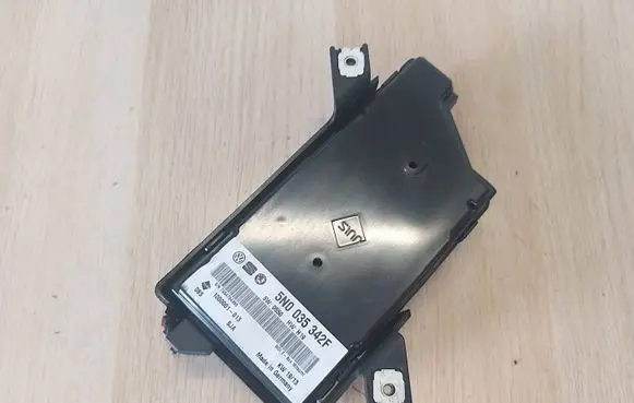 Skoda Rapid (NH) USB control unit 5N0035342F