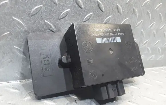 Volkswagen PASSAT B5 Comfort/convenience module 3B0959799 3B0959507 5DK00754400