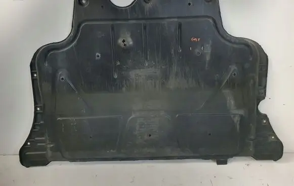 Skoda Rapid (120G, 130G, 135G) Engine splash shield/under tray 5Q0825236