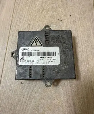 Ford Mondeo Mk III Xenon control unit/module 1S7112B655AA 1307329064