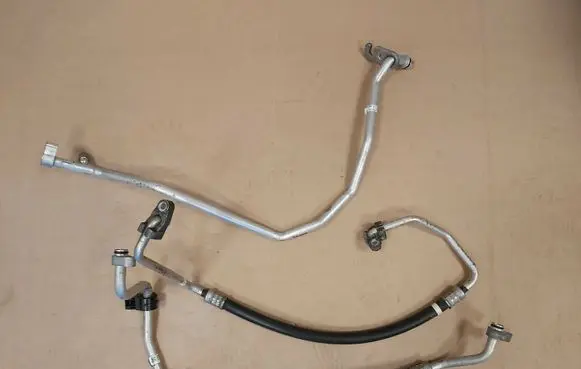 Toyota Verso Air conditioning (A/C) pipe/hose 8870705070