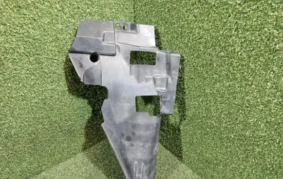 Renault Master III Intercooler air guide/duct channel 214982412R