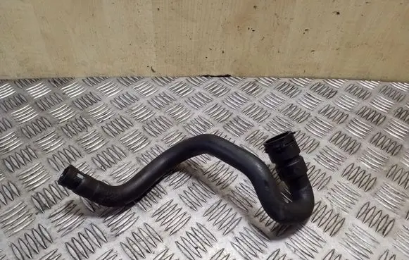 Volvo XC70 Engine coolant pipe/hose 6G918B160CD