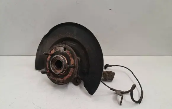 Fiat Freemont Front wheel hub spindle knuckle