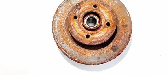 Citroen Berlingo Rear brake disc neventiliuojamas