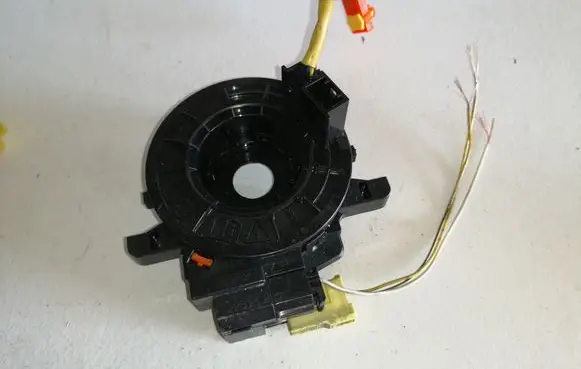 Peugeot 107 Airbag slip ring squib (SRS ring)