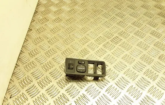 Toyota Corolla Verso E121 Headlight level height control switch 183574