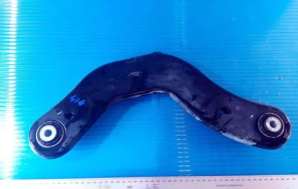Ford Focus Front control arm JX615500AEA K7LRA 193722027800