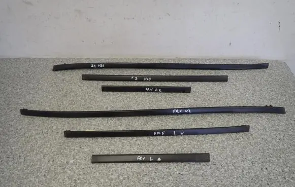Honda FR-V Roof trim bar molding cover 