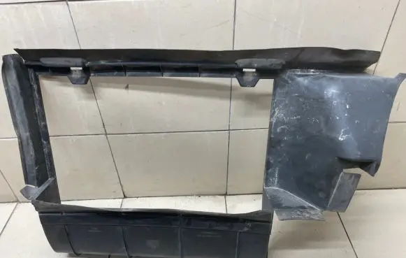 Mercedes-Benz C W202 Radiator support slam panel 2025050230