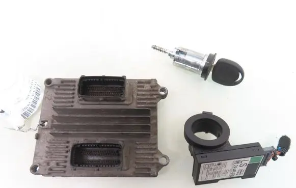 Opel Zafira A Engine control unit/module ECU 09391283