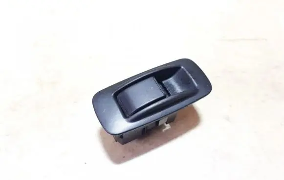 Toyota Corolla Verso AR10 Electric window control switch