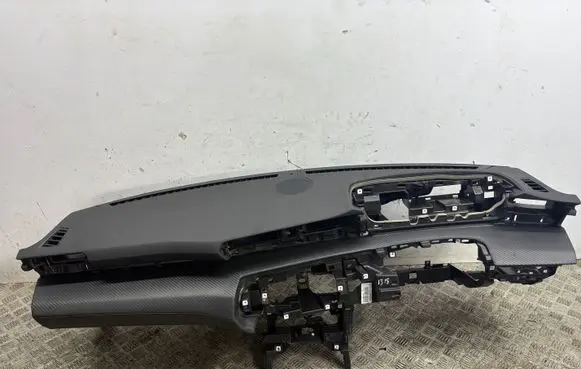 Peugeot 508 II Dashboard 