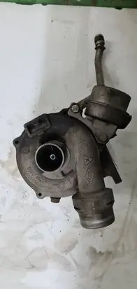Nissan Qashqai Turbo 54431015088B