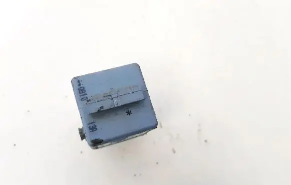 BMW 5 E60 E61 Other relay 61366977