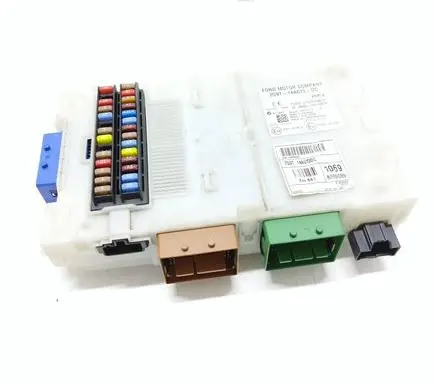 Ford Mondeo MK IV Fuse module 7G9T14A073DC LTQF01125TP 28110779