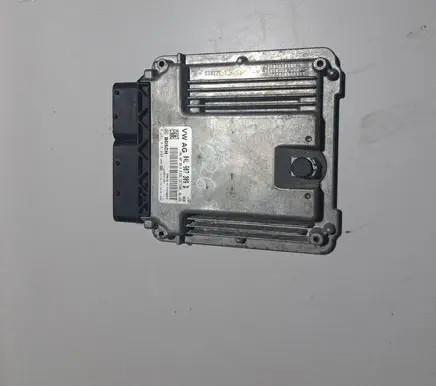Volkswagen Golf VII Engine control unit/module 04L907309D 0281018498