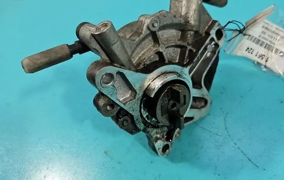 DS Automobiles 4 Vacuum pump 9674192280 IMPRK1561124