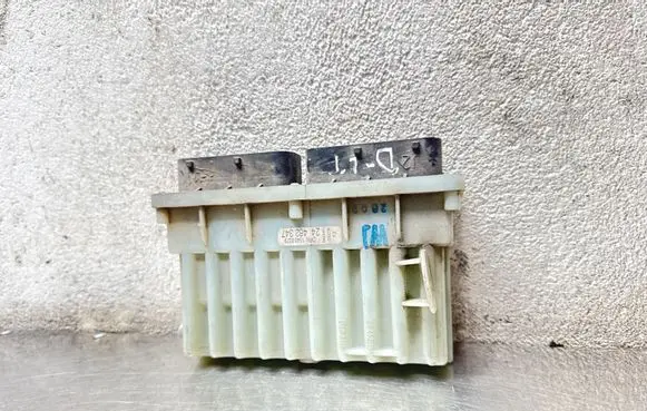 Opel Zafira A Coolant fan relay 15408379 24462347