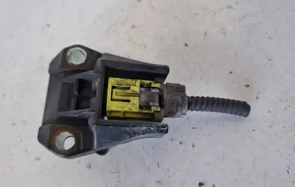 Lexus RX III Airbag deployment crash/impact sensor 8917335080