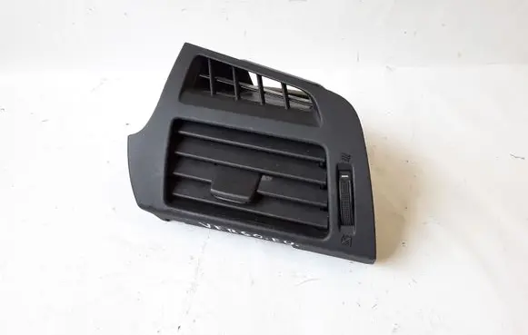 Toyota Verso Dashboard side air vent grill/cover trim 556500F020