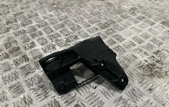 Chevrolet Corvette C8 Radiator mount bracket 84168885