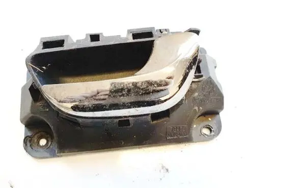 Volvo S80 Rear door interior handle 09170046