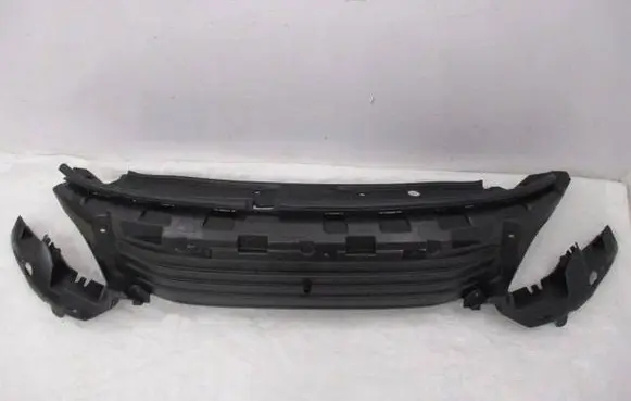 Peugeot 2008 I Front grill 9814133480