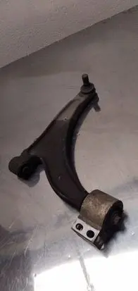 Opel Insignia A Front lower control arm/wishbone 22792989