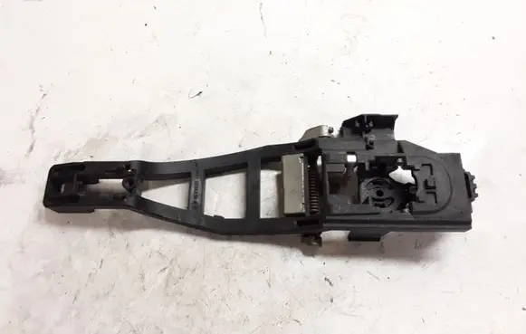 Ford Mondeo MK IV Front door exterior handle/bracket 6M21U224A36AF