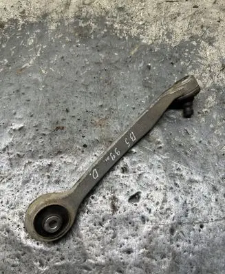 Volkswagen PASSAT B5 Front control arm
