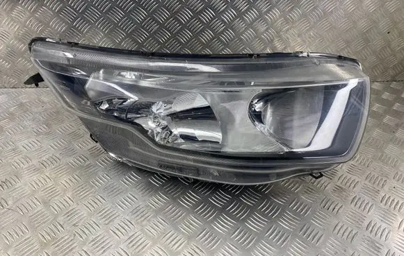 Iveco Daily 6th gen Headlight/headlamp 5801473749 20K7T2 590582044