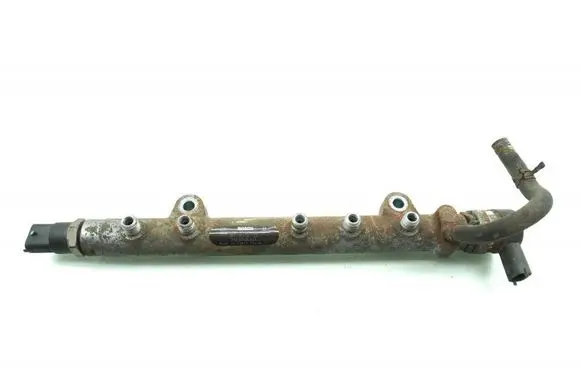 Toyota Corolla E120 E130 Fuel main line pipe 238100N021