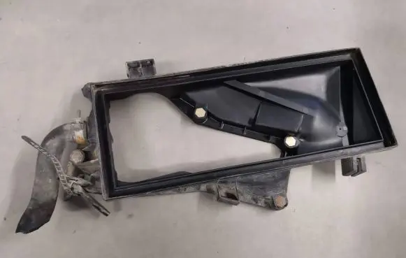 Audi 80 90 B3 Air filter box cover 026133837G 035133843