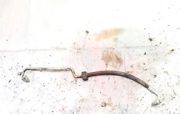 Hyundai Santa Fe Air conditioning (A/C) pipe/hose