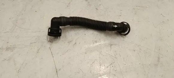 Skoda Octavia Mk4 Breather hose/pipe 05l103493a