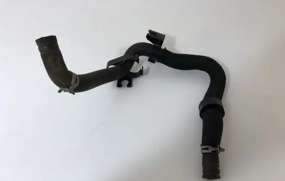 Nissan Qashqai Engine coolant pipe/hose