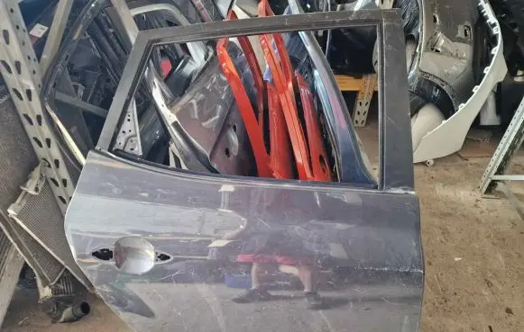 Hyundai ix20 Rear door