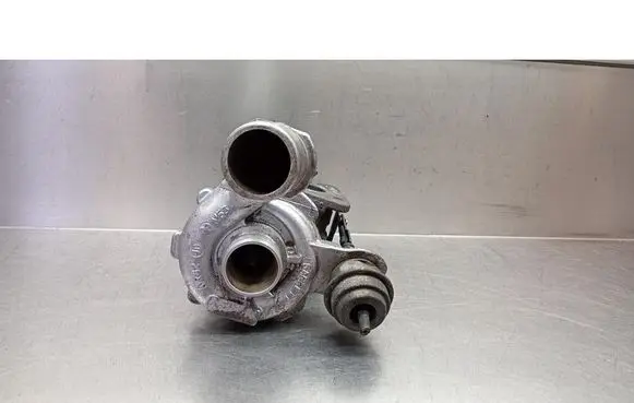 Volvo S40, V40 Turbo 7700105102C