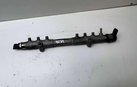 Volvo XC60 Fuel main line pipe 31259011 004977L2 0445215023