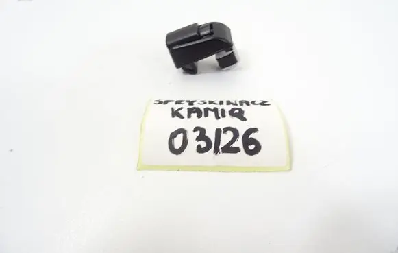 Skoda Kamiq Windshield washer spray nozzle 1Z0955985