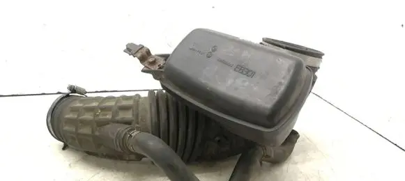Nissan Pathfinder R51 Air intake hose/pipe EB301