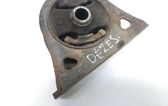 Mitsubishi Grandis Gearbox mount MR594382