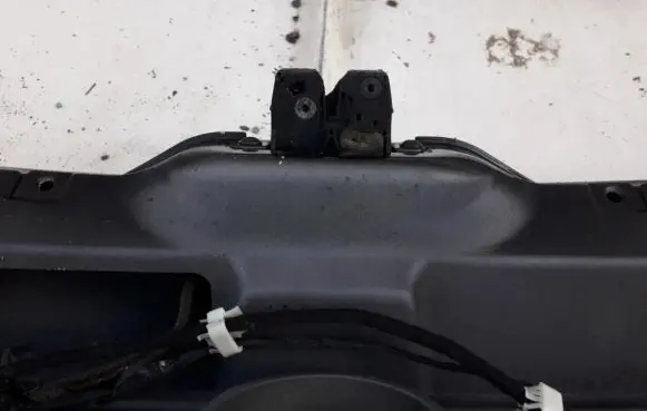 Renault Laguna III Tailgate/trunk/boot lock/catch/latch