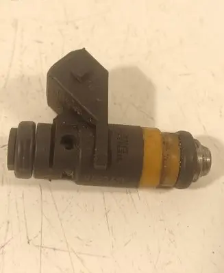 Renault Scenic I Fuel injector ITG048 H029611 1080C01378