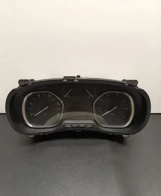 Citroen Jumpy Speedometer (instrument cluster) 982247068000 8L039060