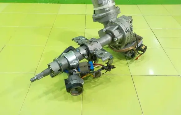 SsangYong Tivoli Power steering pump 4620035300