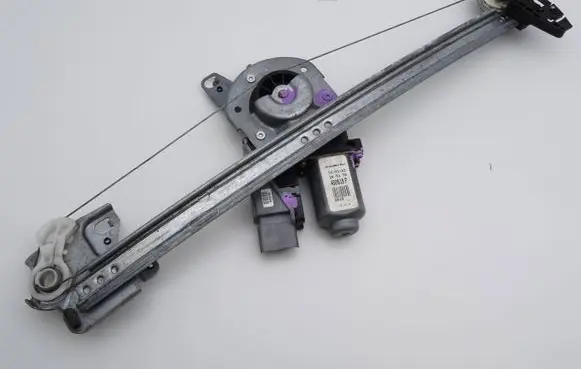 Citroen C3 Front door window regulator with motor 400619F