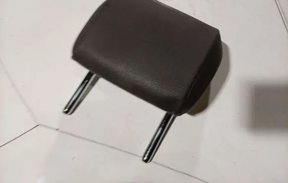 Opel Insignia A Front seat headrest 