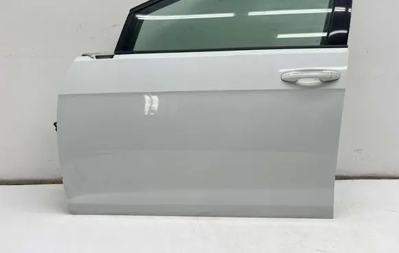 Volkswagen Golf VII Front door MMAUTKO22045